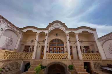 اقامتگاه سنتی باران آران و بیدگل