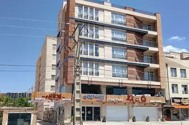 مسافرخانه حسنی (رواق) ایلام