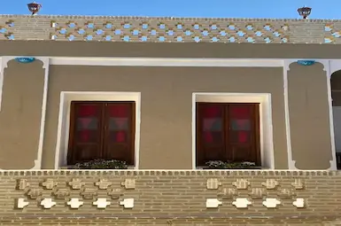 اقامتگاه بوم گردی بام نایین اصفهان