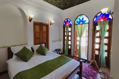 اقامتگاه بوم گردی عمارت تاریخی دلگشا اصفهان
