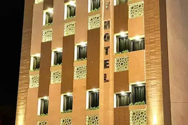 الفندق کاربات اصفهان