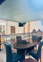 خانم بهار