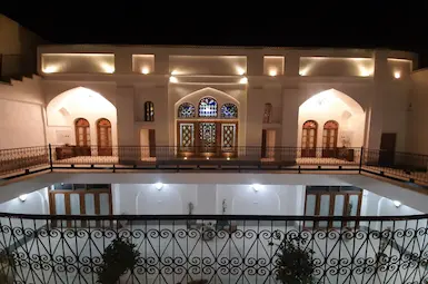 اقامتگاه سنتی شاهان اصفهان
