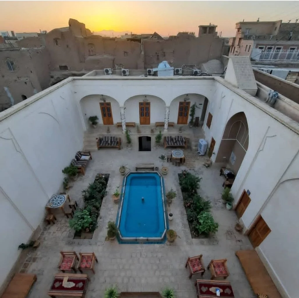 دیبا