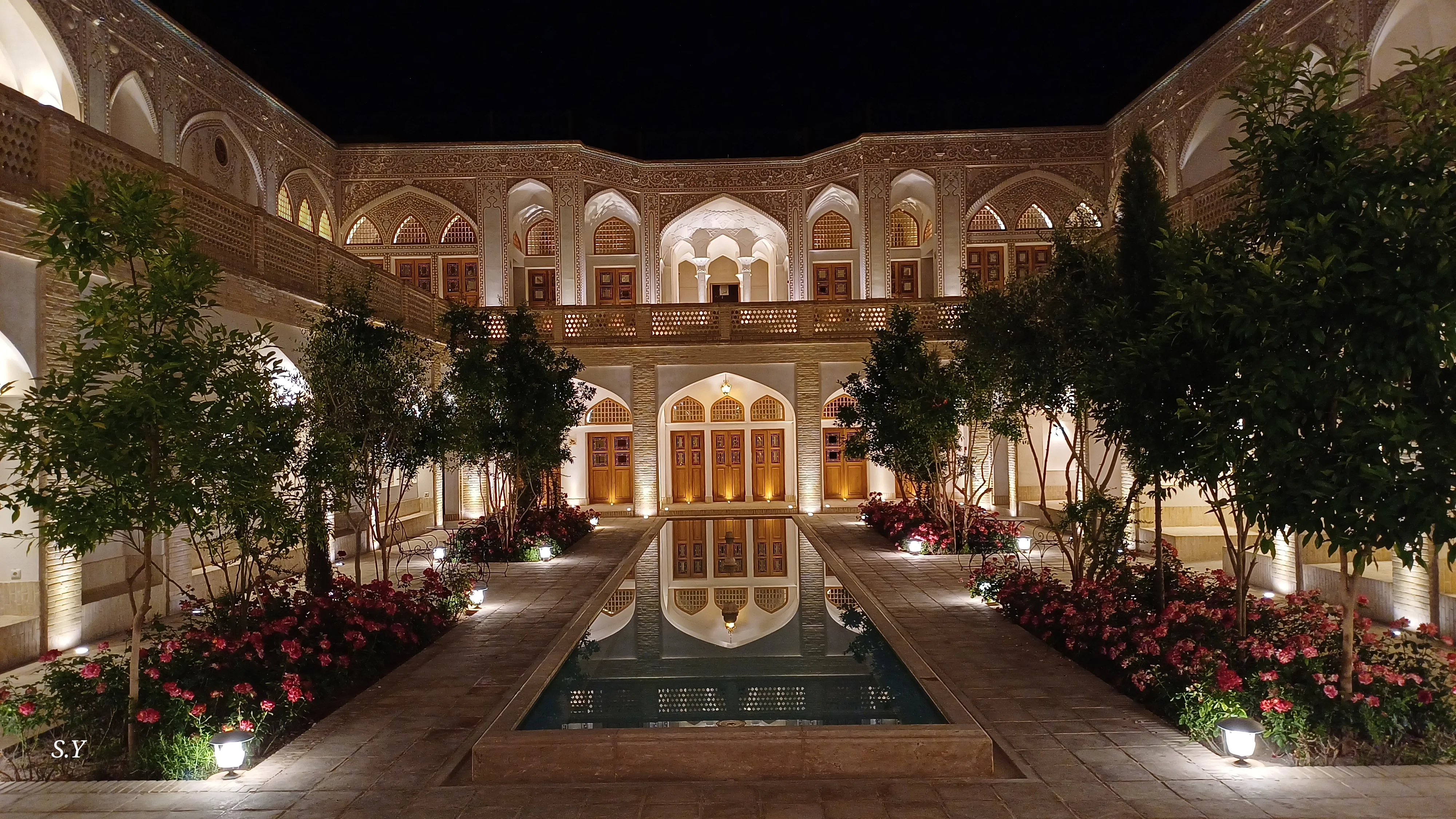 عمارت بالابان