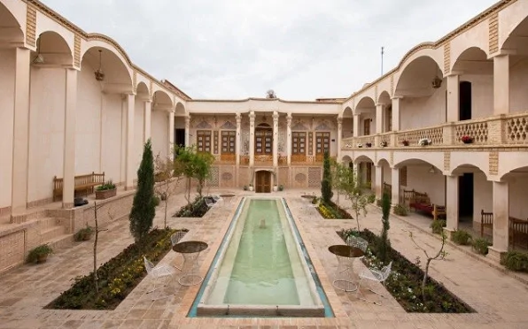 عمارت محمودیه