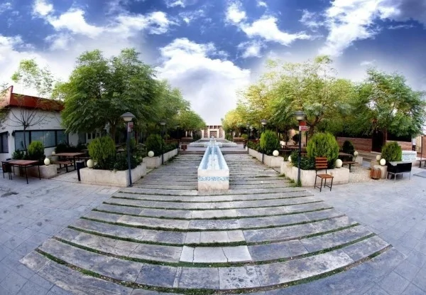 خانه رز