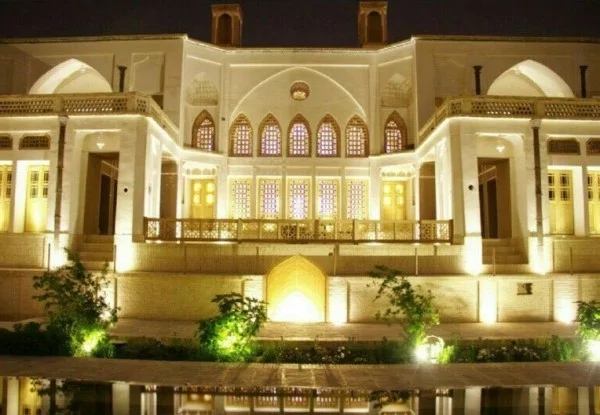 منوچهری