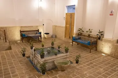هتل سرای باقی کاشان
