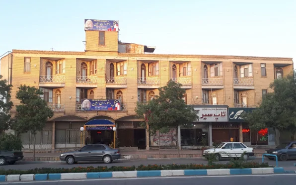 امین