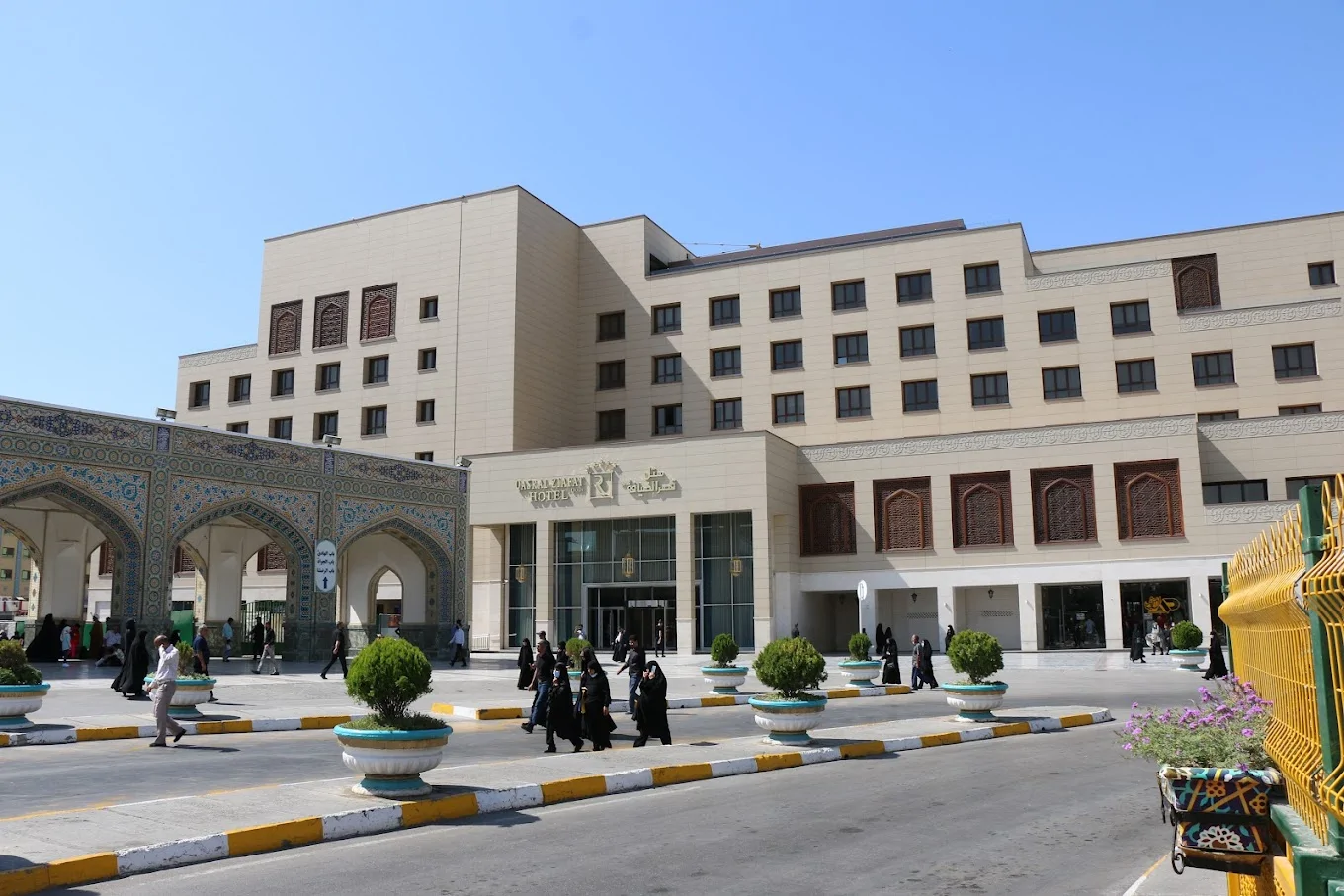 Ghasr Ziyafat ghods