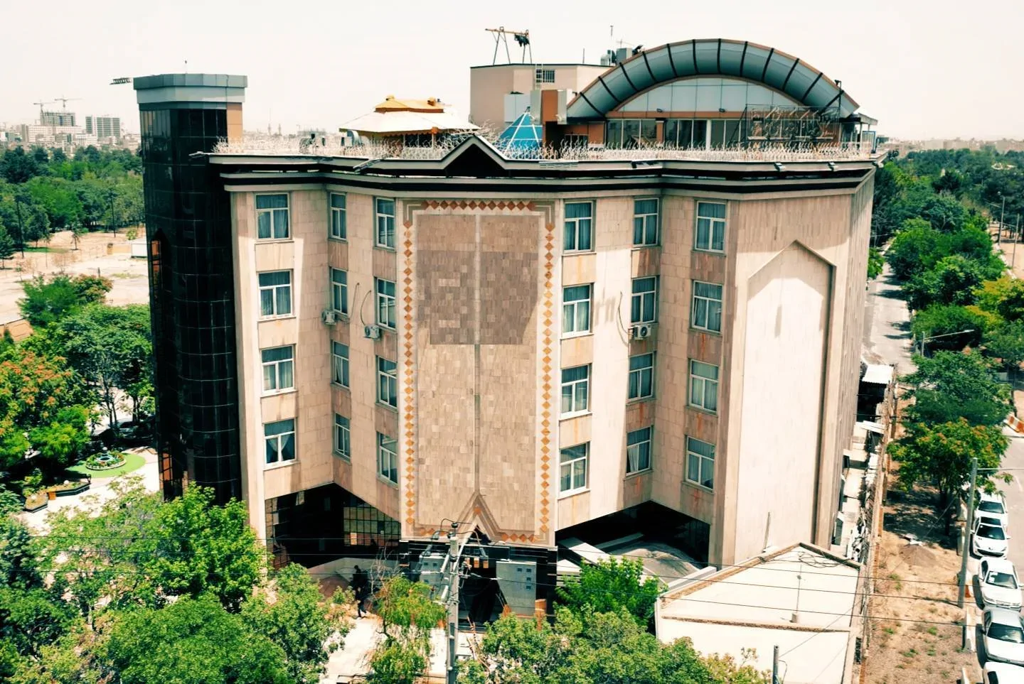 شایستگان