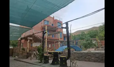 دهکده بوژان