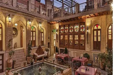الإقامة التقليدية عمارت سحرخیزان شیراز