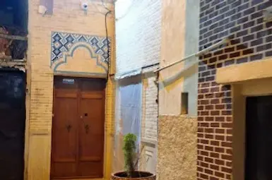 الإقامة التقليدية ملک تاج شیراز