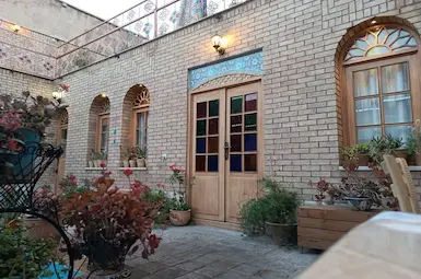 الإقامة التقليدية موتاب شیراز