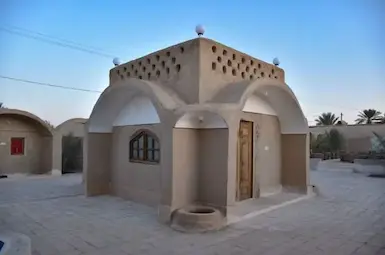 اقامتگاه بوم گردی آراد طبس