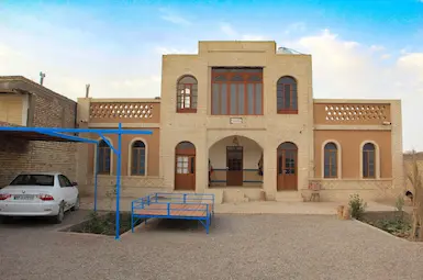 اقامتگاه بوم گردی سرای امیر بیک طبس