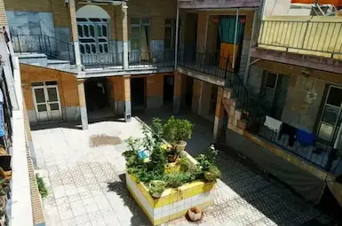 مسافرخانه نادر تهران