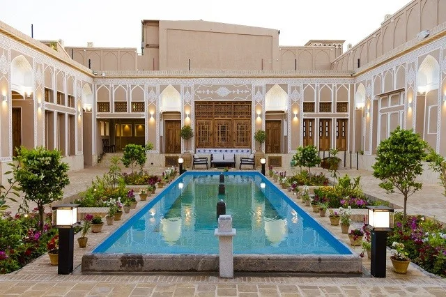 سنتی کتروا