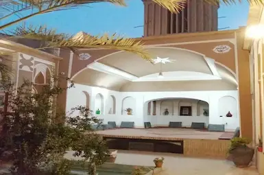 اقامتگاه بوم گردی طارونه یزد